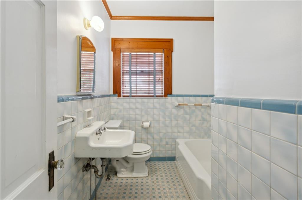 2672 Birchwood Drive NE