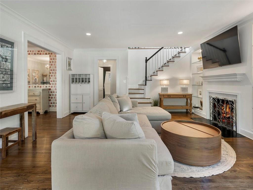 2295 Shenandoah Avenue NE