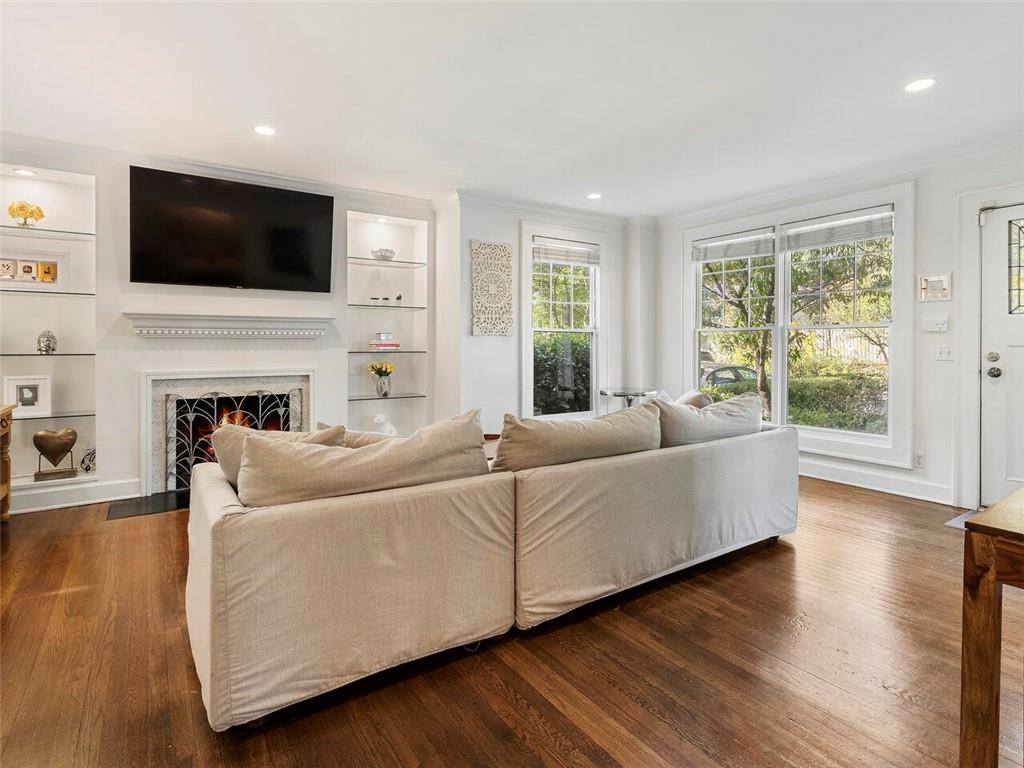 2295 Shenandoah Avenue NE