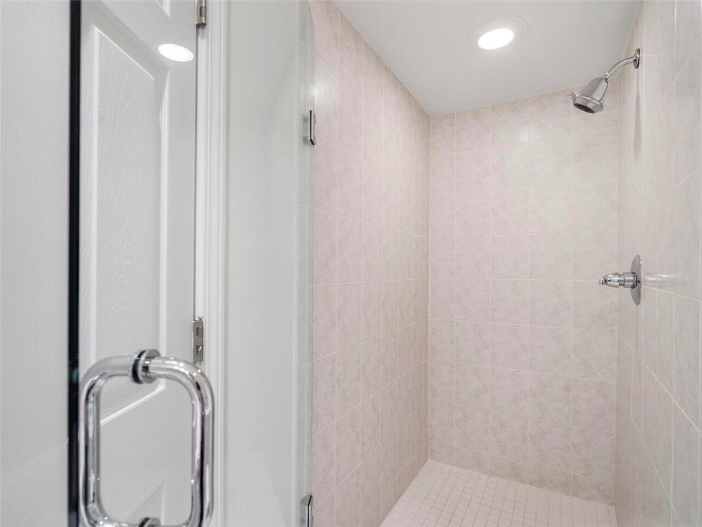 2295 Shenandoah Avenue NE