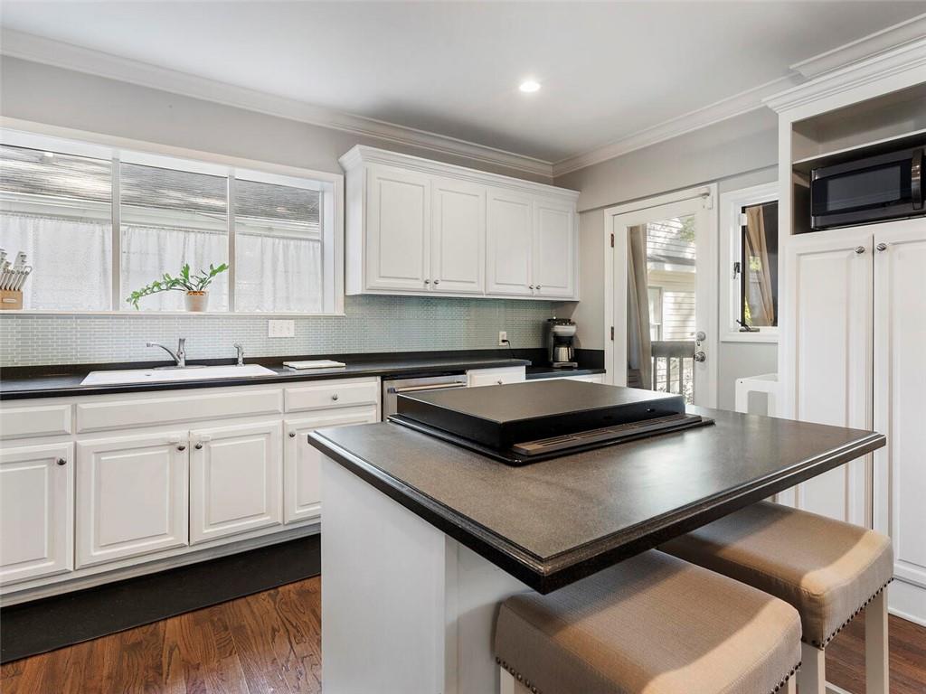 2295 Shenandoah Avenue NE