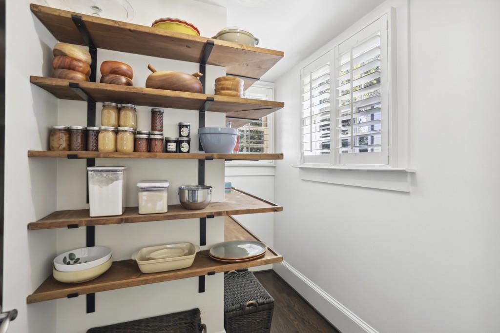 818 E Morningside Drive