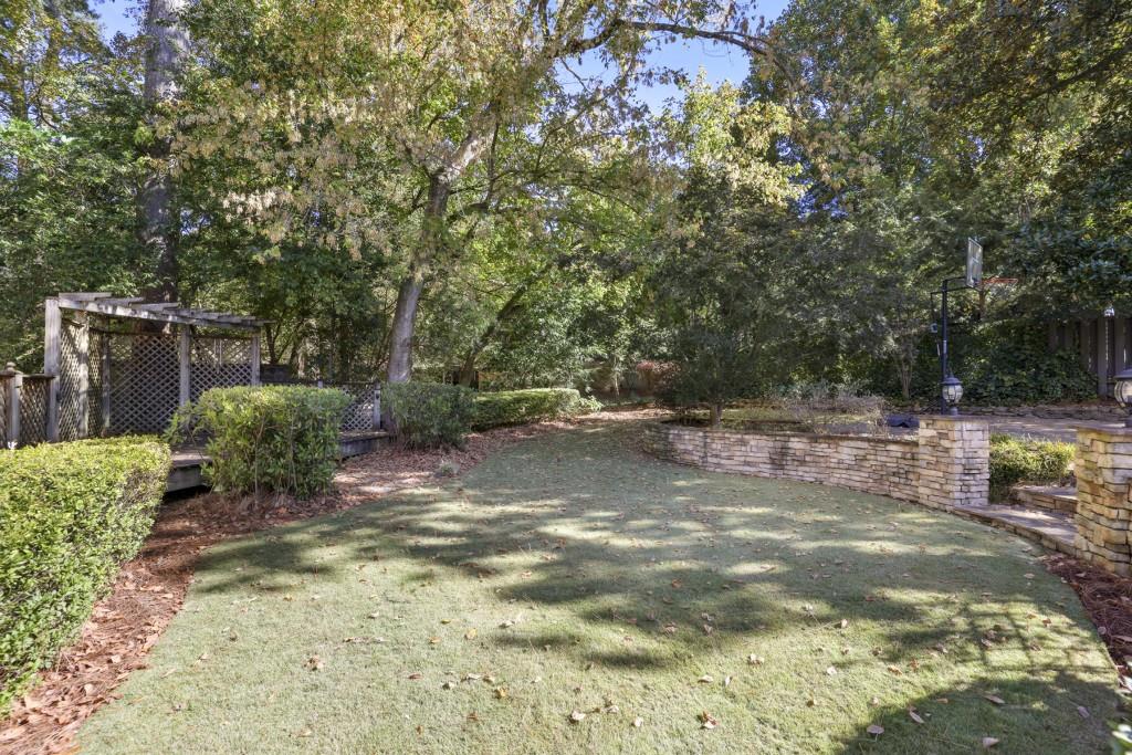 818 E Morningside Drive