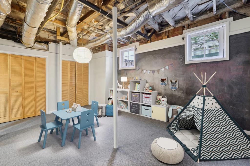 818 E Morningside Drive