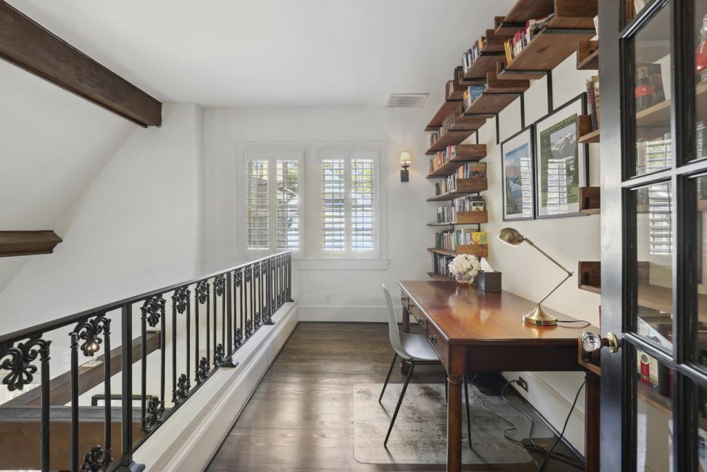 818 E Morningside Drive