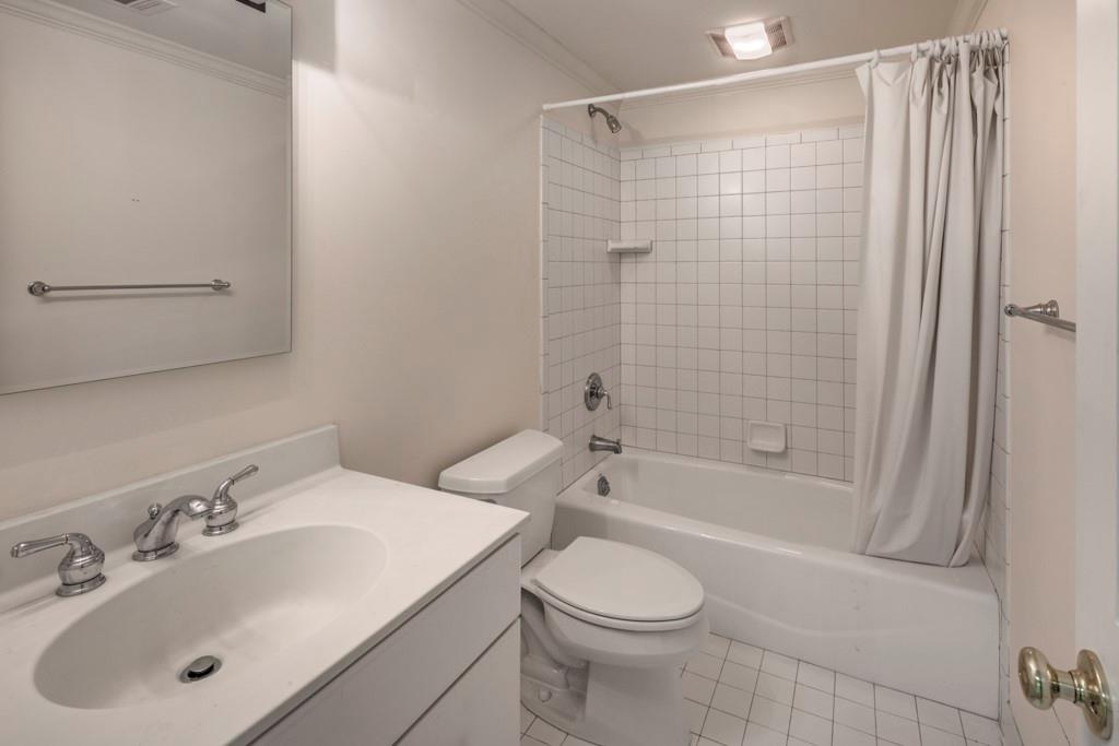 4545 Wieuca Road NE Unit 16