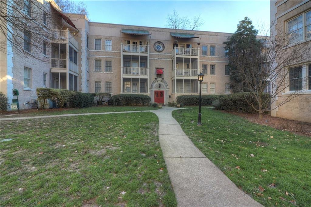 2222 Peachtree Road NW Unit B5