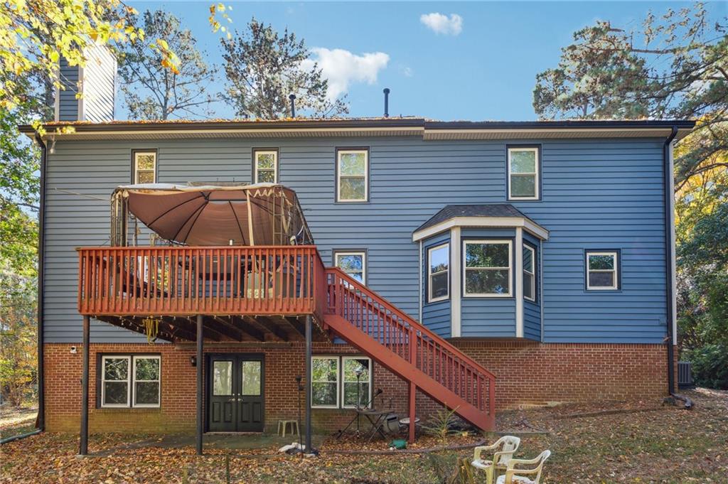 1112 Melton Drive SW