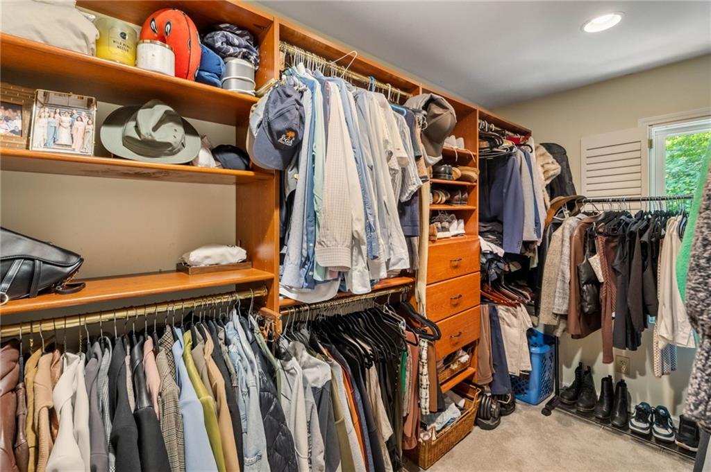 1136 Morningside Place NE