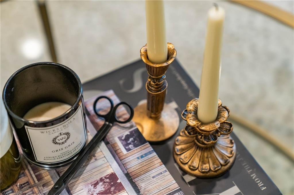 1136 Morningside Place NE