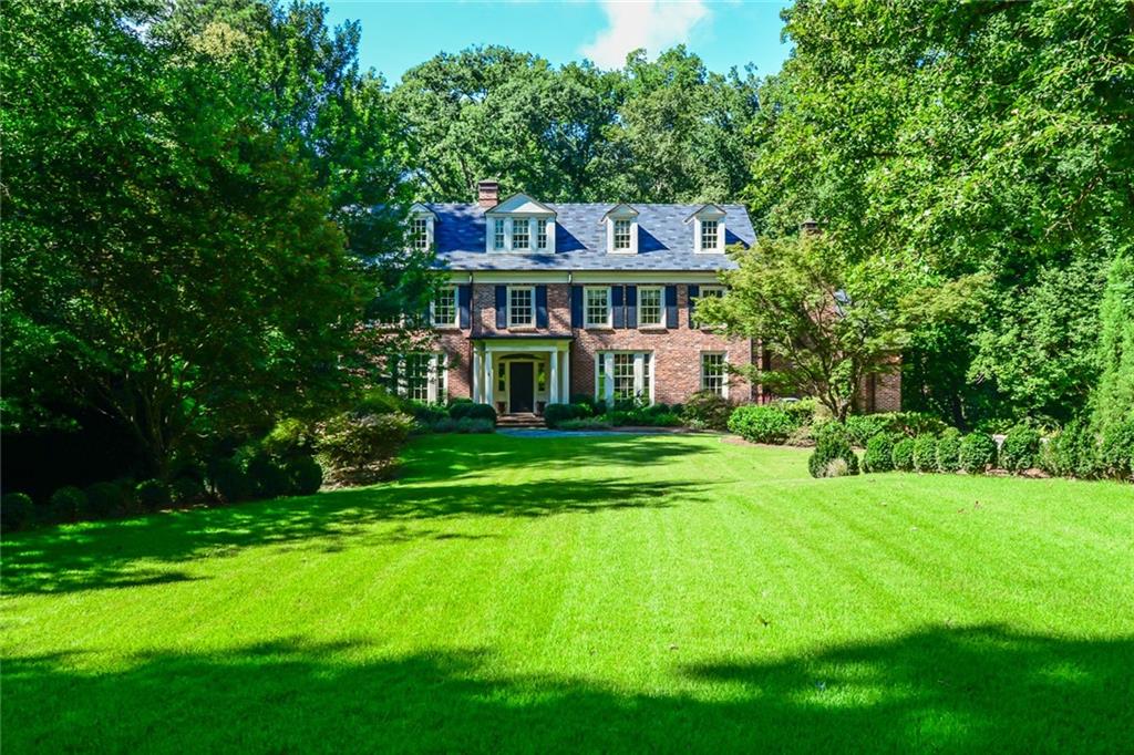 1442 W Wesley Road NW