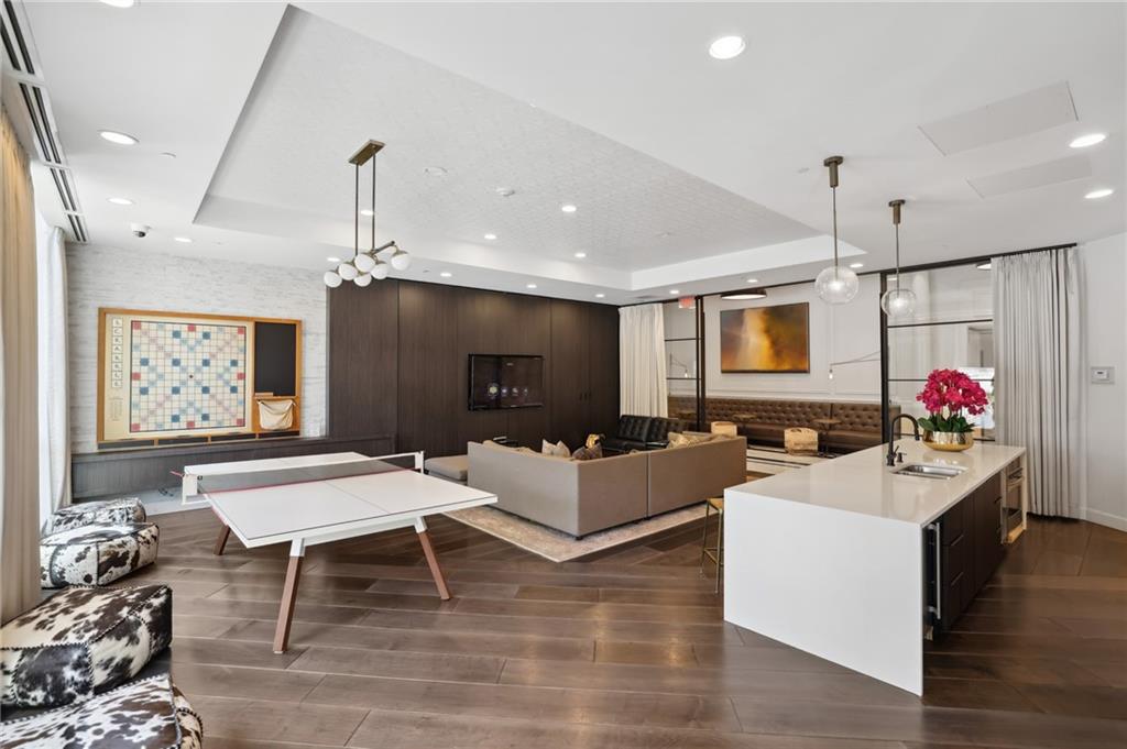 325 E Paces Ferry Road NE Unit 1109