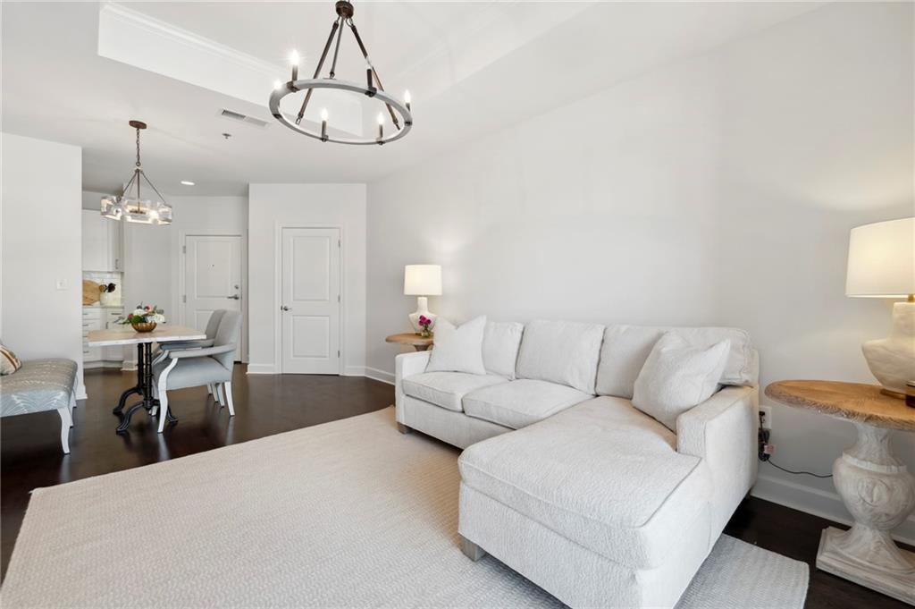 325 E Paces Ferry Road NE Unit 1109