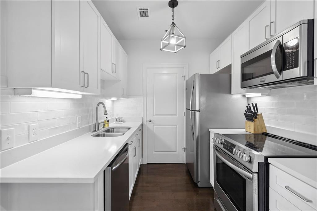 325 E Paces Ferry Road NE Unit 1109