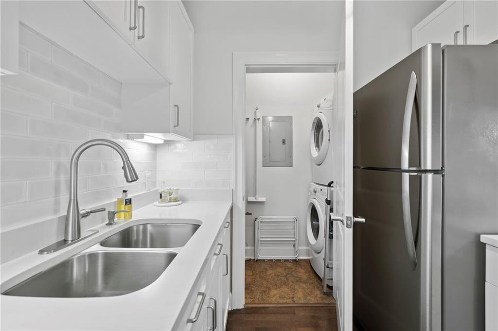 325 E Paces Ferry Road NE Unit 1109