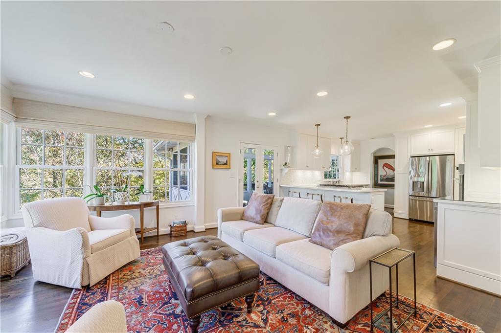 243 Huntington Road NE