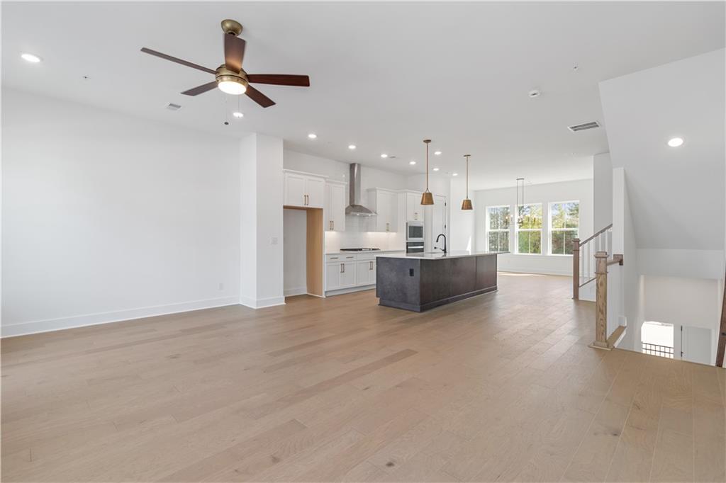 305 Walker Avenue Drive Unit 123