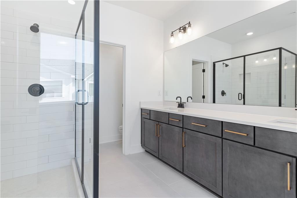 305 Walker Avenue Drive Unit 123