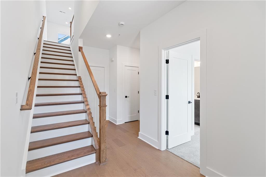 305 Walker Avenue Drive Unit 123