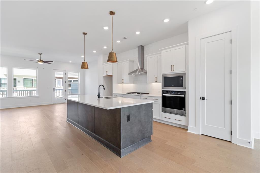 305 Walker Avenue Drive Unit 123