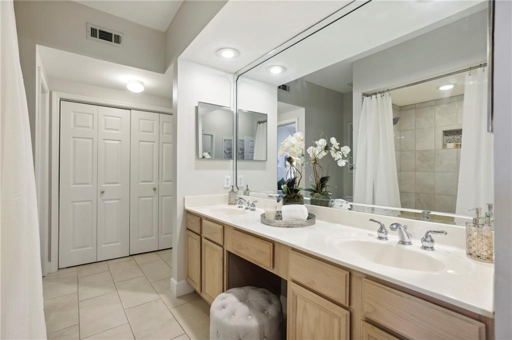 3777 Peachtree Road NE Unit 1034