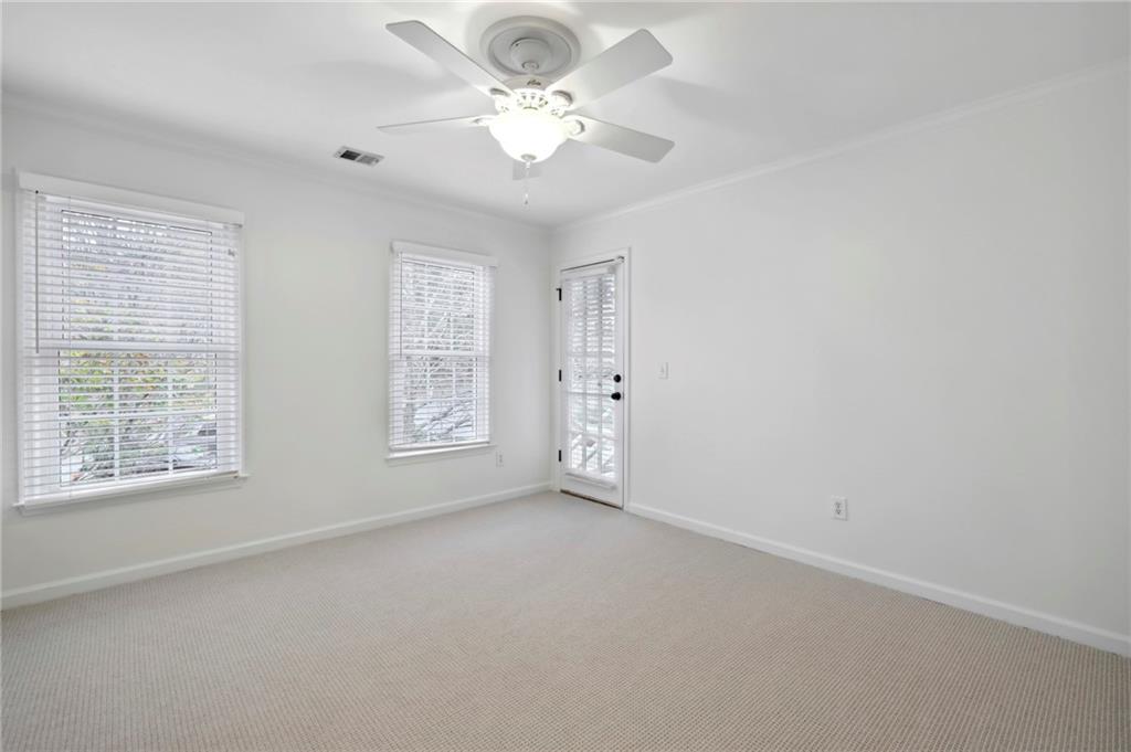 3327 Alden Place Drive NE