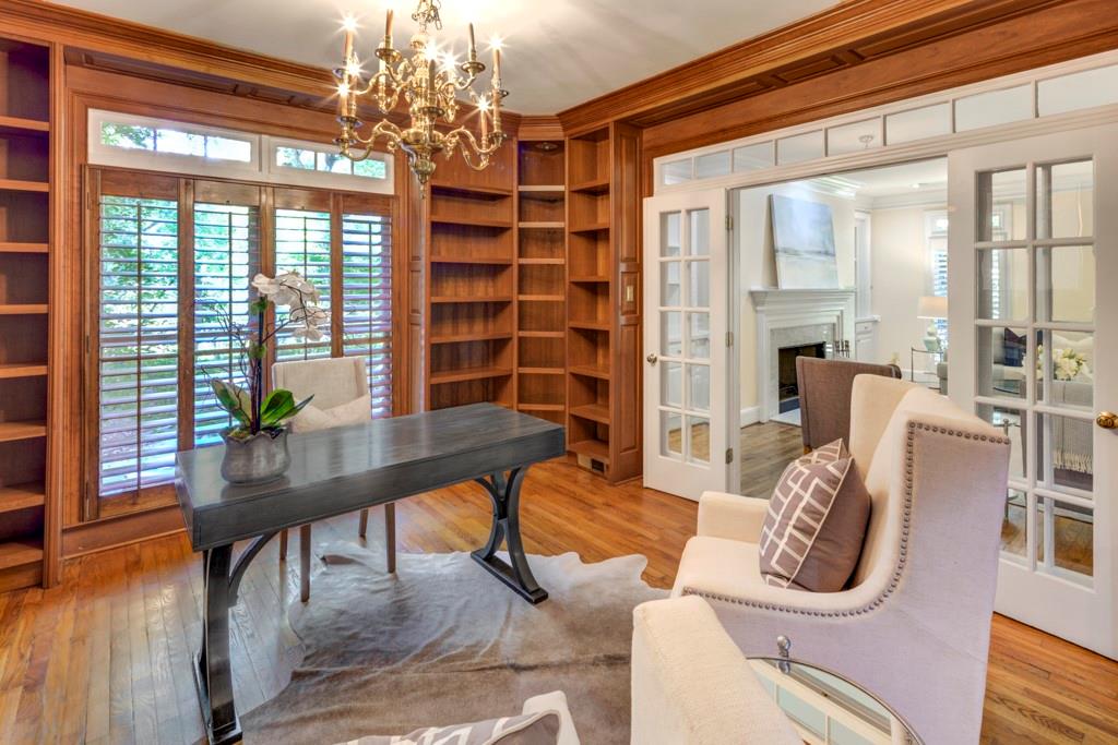 1200 Glendeven Court