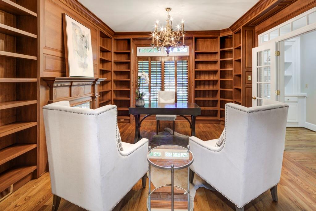 1200 Glendeven Court