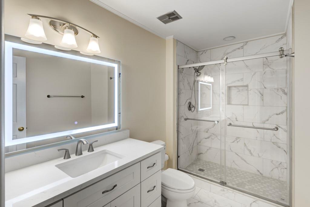 1200 Glendeven Court