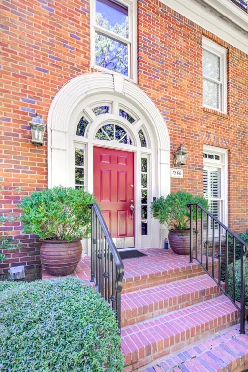 1200 Glendeven Court