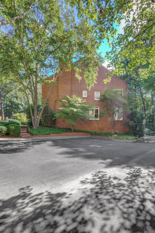 1200 Glendeven Court