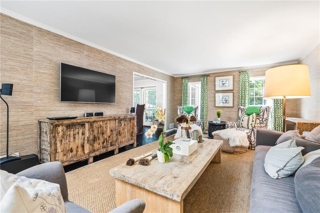 1733 Kellogg Springs Drive