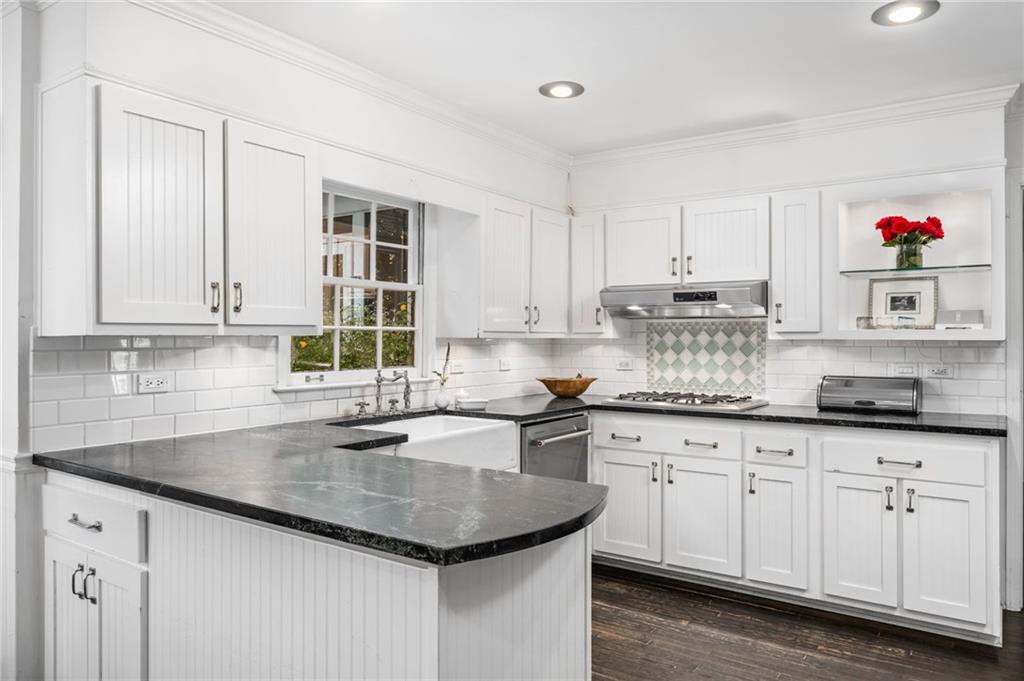 1733 Kellogg Springs Drive