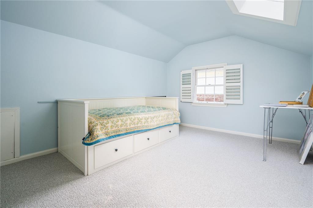 1733 Kellogg Springs Drive