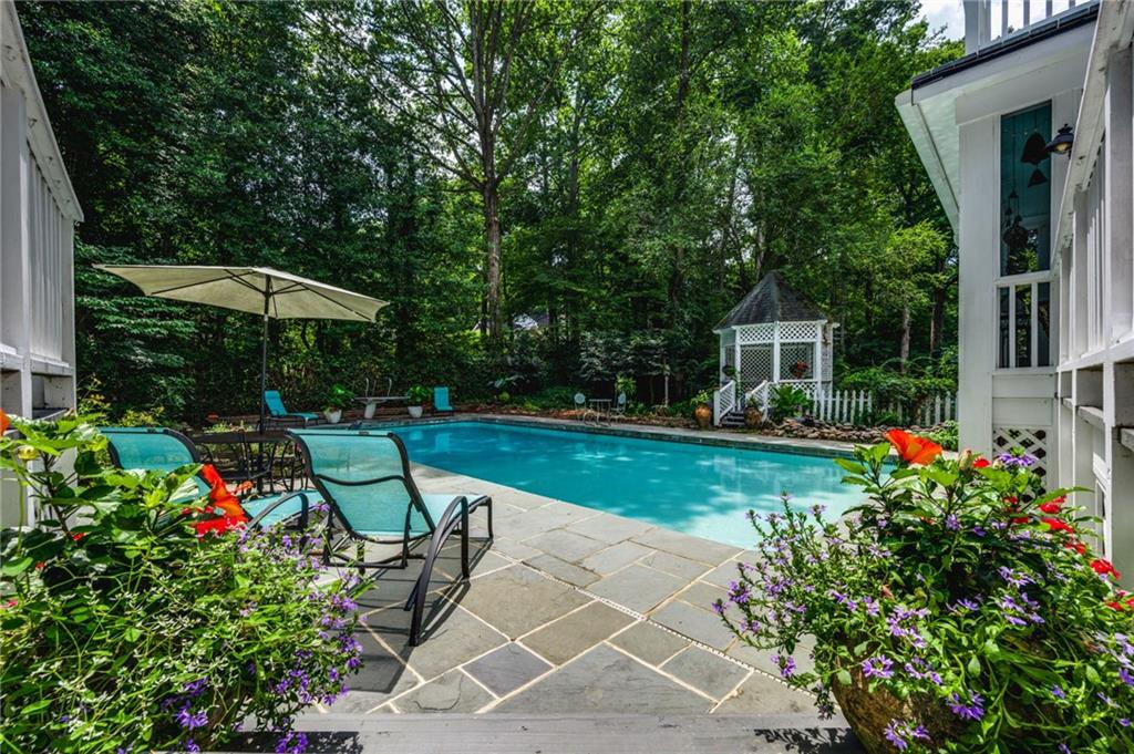 1733 Kellogg Springs Drive