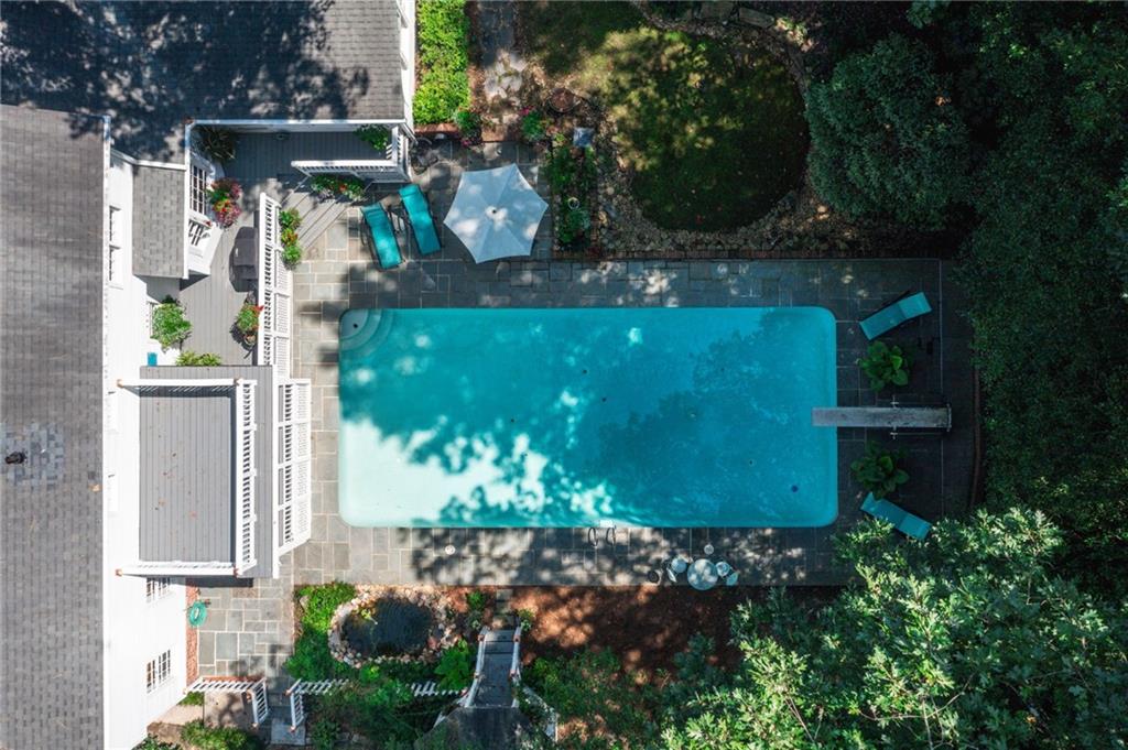 1733 Kellogg Springs Drive