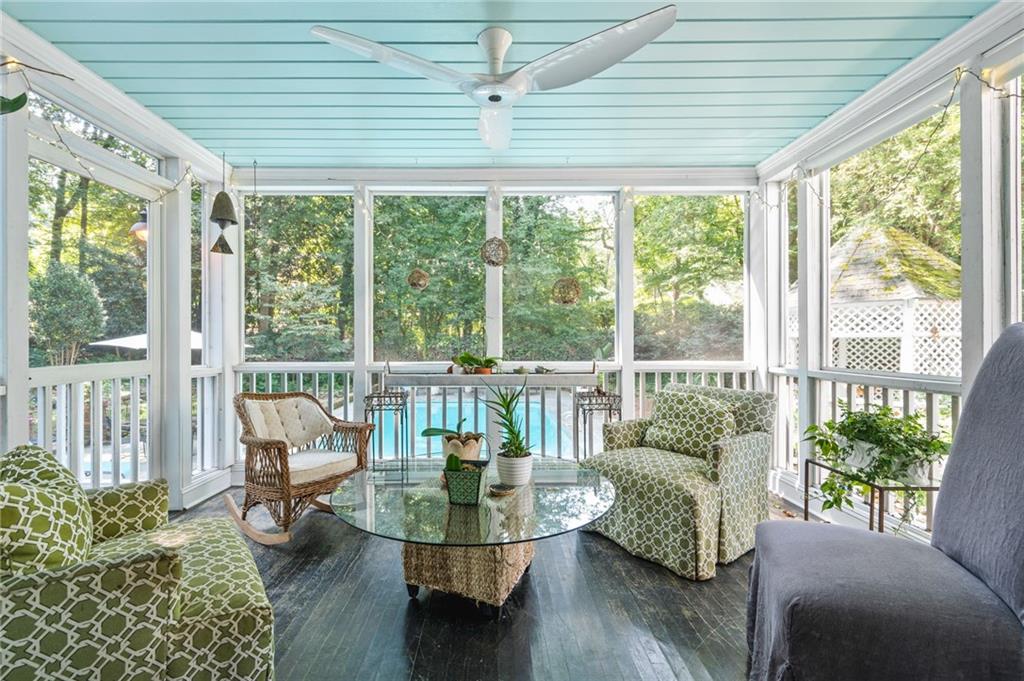 1733 Kellogg Springs Drive