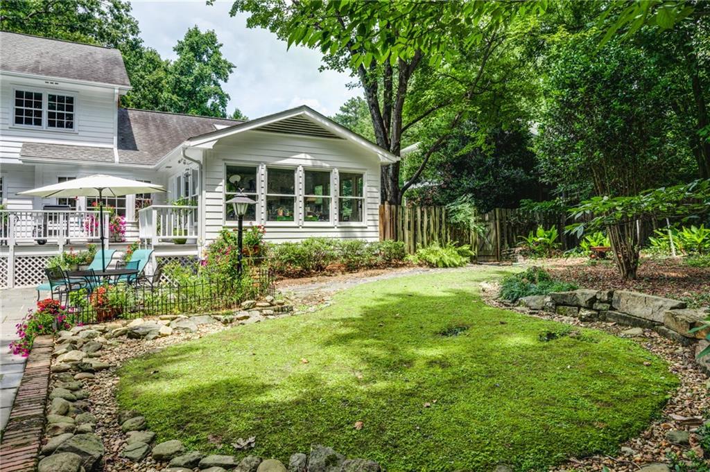 1733 Kellogg Springs Drive