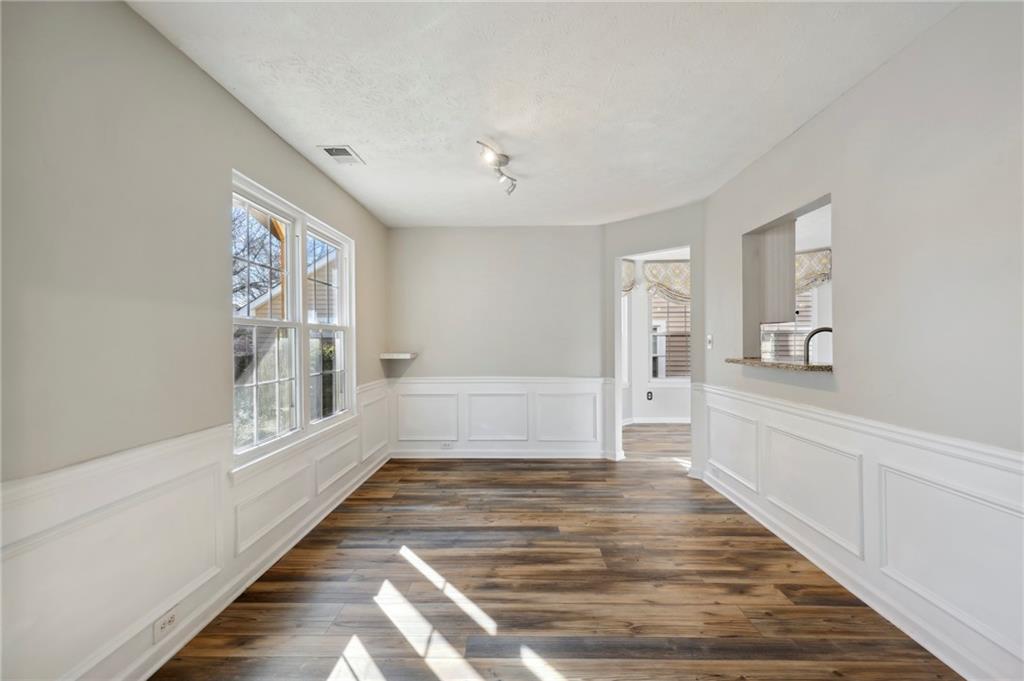 1135 Birchwood Lane