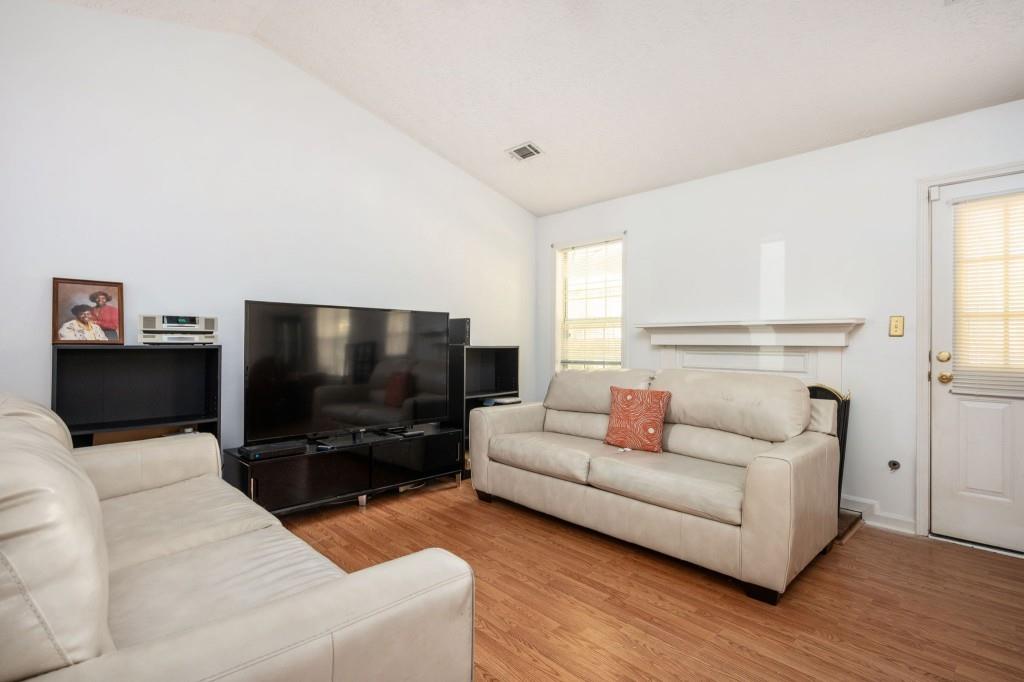 3404 Vernon Court SE