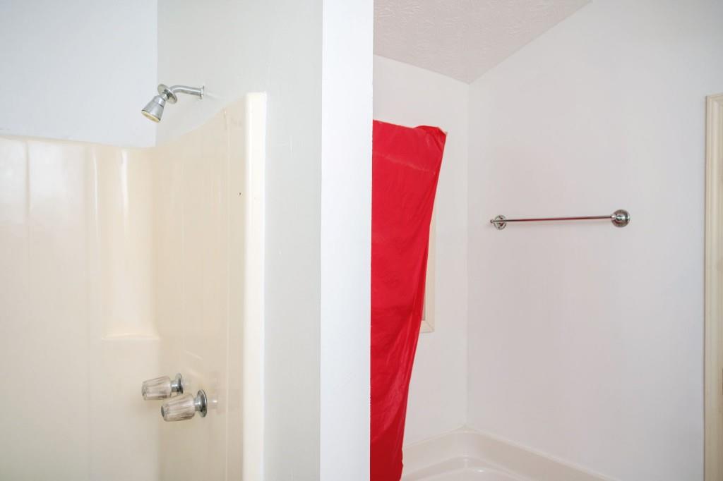 3404 Vernon Court SE