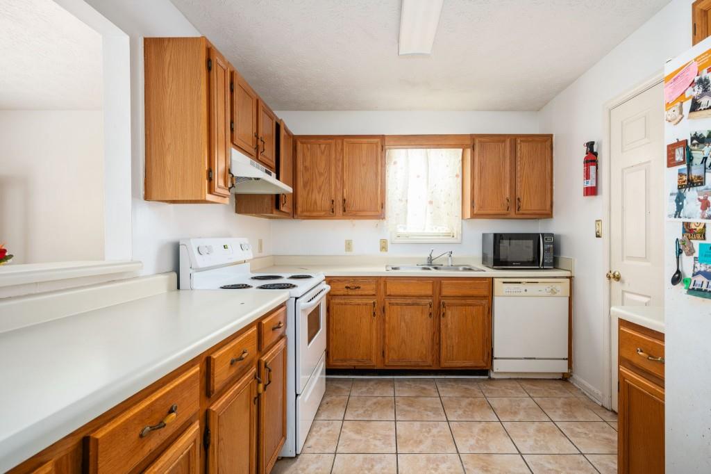 3404 Vernon Court SE