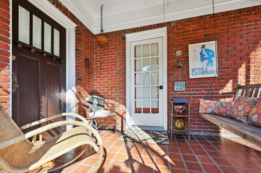 1414 North Avenue NE