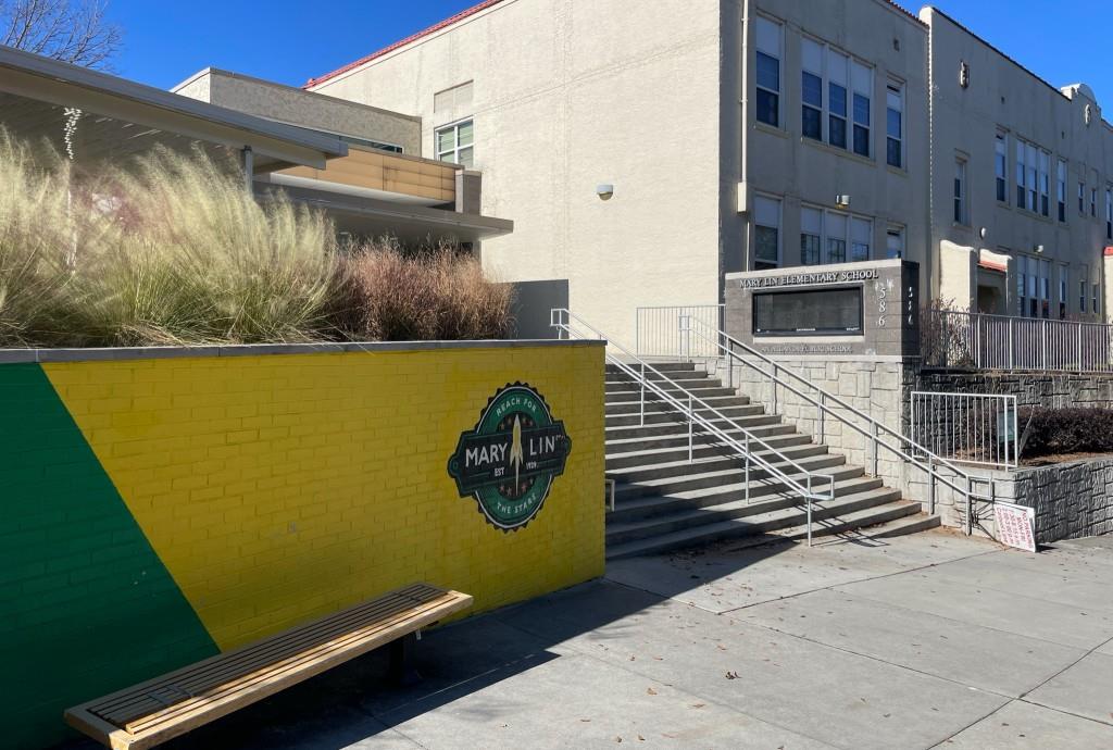 1414 North Avenue NE