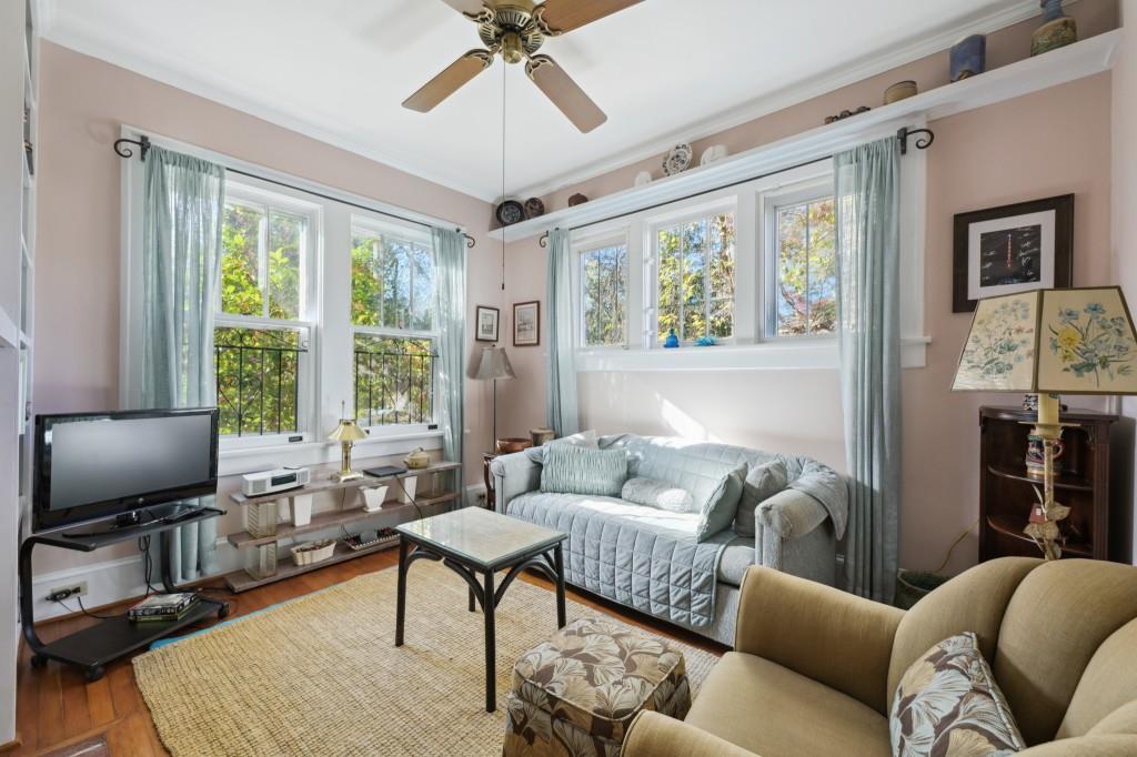 1414 North Avenue NE