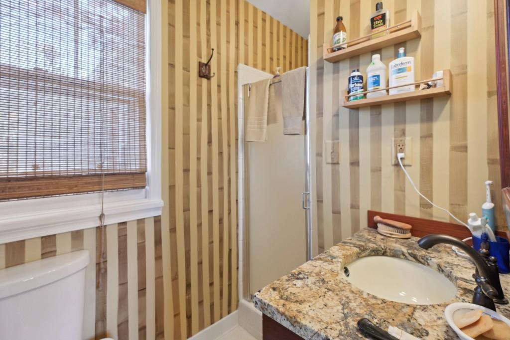 1414 North Avenue NE