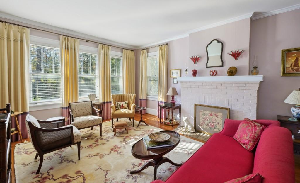 1414 North Avenue NE