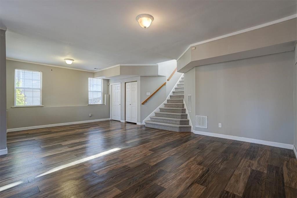 2035 Brookridge Terrace