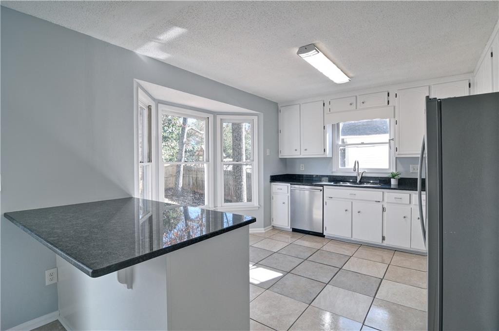 1192 Mountain Springs Drive NW