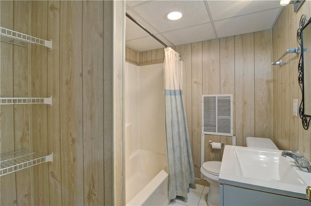 1192 Mountain Springs Drive NW